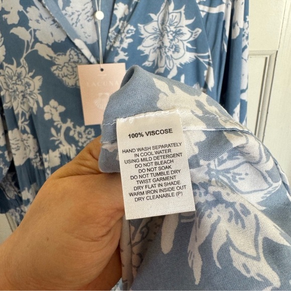 NWT House of Lacuna Tuscany Blur Coconut floral dress size large - Picture 10 of 10